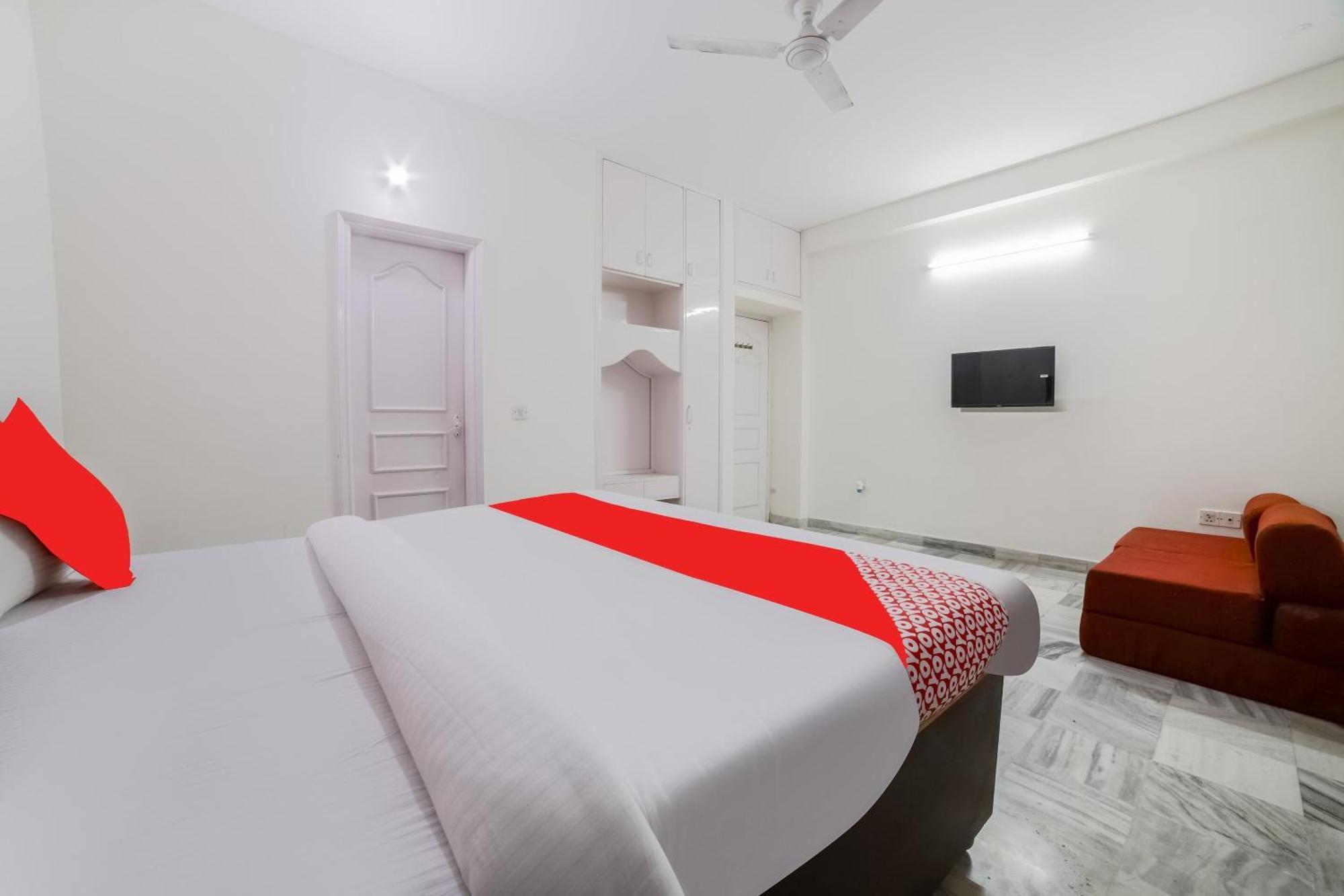 Hotel O Green Villa Nuova Delhi Esterno foto
